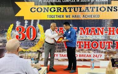 NITROGEN AND HELIUM LEAK TEST FOR PACKAGE A1-PETROCHEMICAL COMPLEX IN SOUTH OF VIETNAM PROJECT 